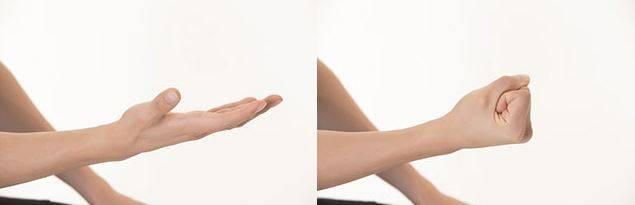 손가락 굽히기 운동./사진= 책 《백년 쓰는 관절 리모델링》