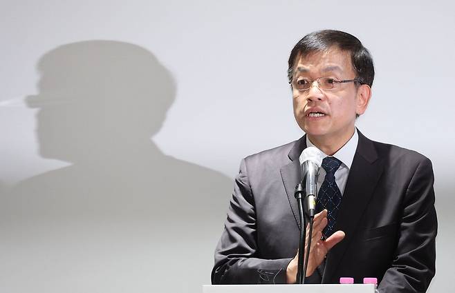 최상목 경제부총리 후보자가 5일 오전 서울 중구 서민금융진흥원에서 진행된 간담회에서 발언하고 있다. 이충우 기자