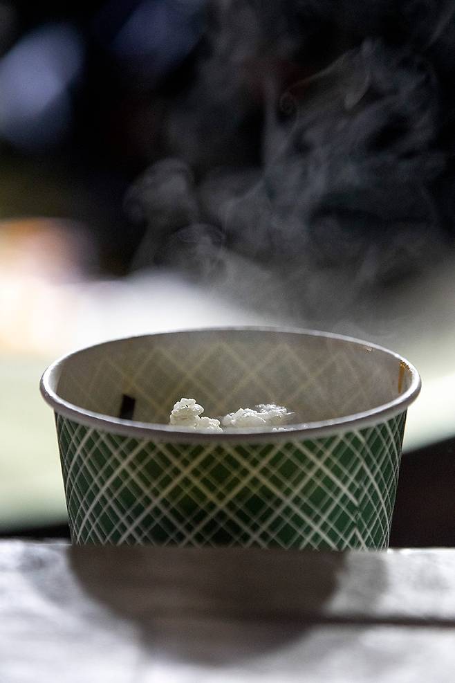 한 끼 식사로 연대하는 밥통은 한 달에 평균 7곳 이상 음식을 준비해 출동한다. ⓒ시사IN 신선영