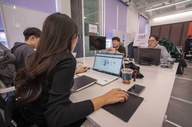 안면 인식 기술을 바탕으로 피부진단 서비스를 만든 피부에 양보해 팀 / 출처=IT동아