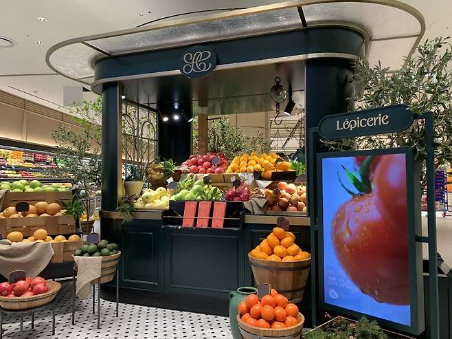 롯데백화점 인천점 지하 1층 푸드에비뉴에 있는 프리미엄 식료품점 '레피세리' 전경./ 롯데백화점 제공