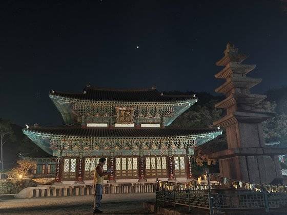 도갑사에서 하룻밤 묵으며 탑돌이를 했다.