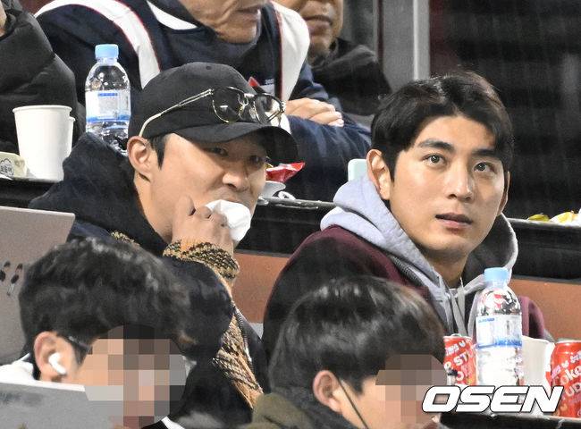 이정후(오른쪽)와 김하성. / OSEN DB