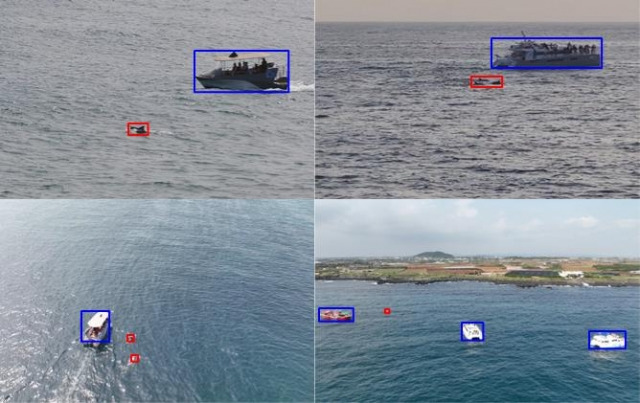 제주 연안에서 해양보호생물종 남방큰돌고래(빨간색)에 접근한 각종 선박(파란색) 사진 갈무리. 신고 영상에선 선박과 돌고래 사이의 거리를 명확하게 알 수 없어 과태료 처분 등 적발 조치가 이루어지지 못하고 있다. 핫핑크돌핀스 제공