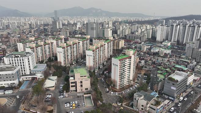 서울 도봉구는 쌍문한양1차아파트가 신속통합기획 재건축 자문사업을 신청했다고 13일 밝혔다. 사진은 쌍문한양1차 전경.[도봉구 제공]