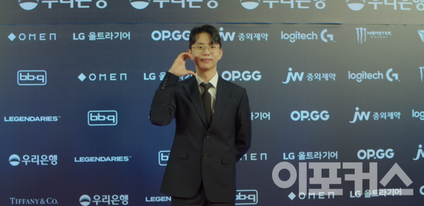 포즈를 취하는 베트남 프린스 '모건' 박루한. [사진=고정현 기자]