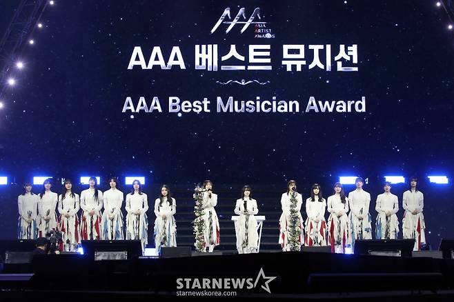 사쿠라자카 포티 식스 'AAA 베스트뮤지션'[★포토]