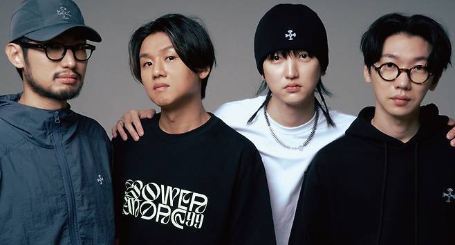 밴드 실리카겔.사진|매직스트로베리