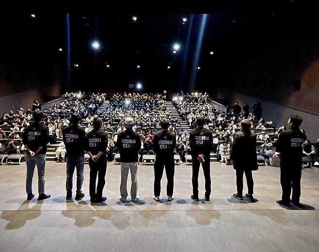 '서울의 봄'  팀이 17일 광주 지역에서 공식 무대인사를 마무리했다. 사진제공=플러스엠엔터인먼트