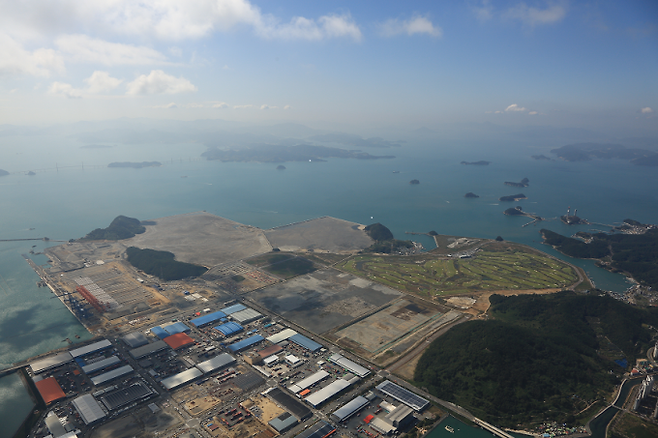 부산신항 배후단지.부산항만공사