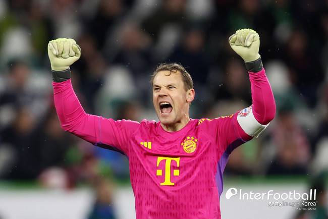 사진= 게티 이미지, 바이에른 뮌헨은 볼프스부르크와의 분데스리가 16라운드에서 자말 무시알라, 해리 케인의 득점으로 2-1 승리를 거뒀다. 김민재는 선발 풀타임을 소화하면서 수비 안정화에 힘썼다.