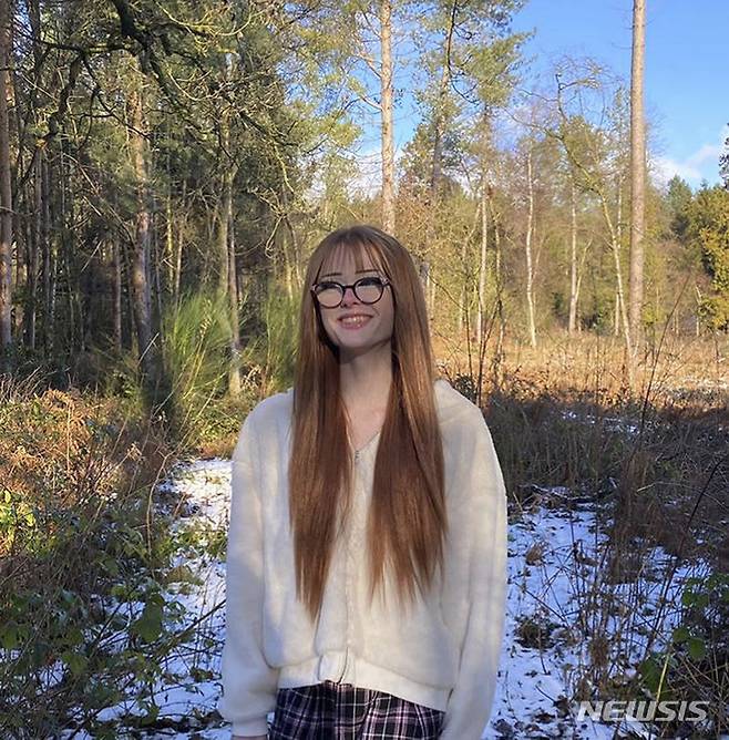 [워링턴=AP/뉴시스] 20일(현지시간) 영국 워링턴에서 유명 트랜스젠더 틱톡커인 브리아나 그헤이(16)를 지난 2월 살해한 혐의를 받았던 동급생 남녀 2명이 유죄 판결을 받았다. 사진은 브리아나의 생전 모습. 20223.12.21.