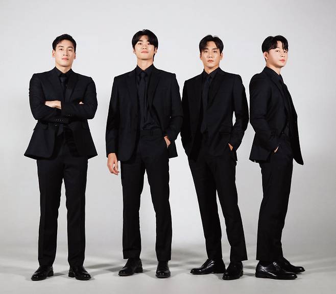 HID 우승 주역 고야융, 이동규, 강민호, 박지윤 대원(왼쪽부터)