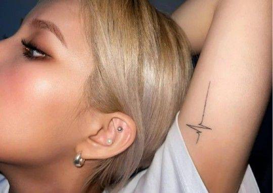 걸그룹 (여자)아이들의 멤버 소연이 장기기증 의사를 밝히며 인증한 타투. 출처=소연 SNS 캡처