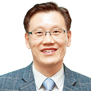 최인한 시사일본연구소 소장일본 전문 저널리스트, 전 일본 유통과학대학 객원교수, ‘일본에 대한 새로운 생각’ 저자