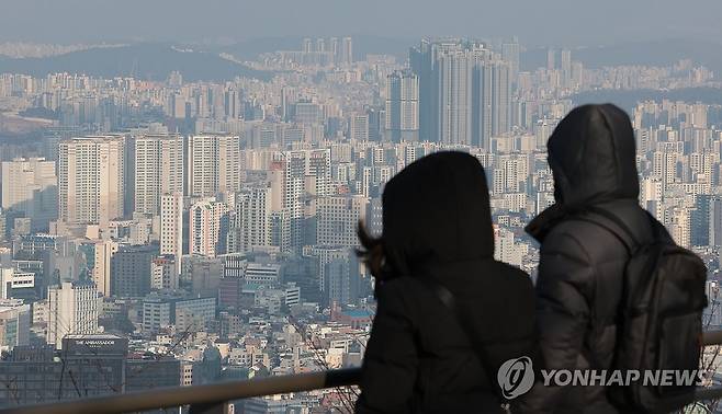 서울 남산에서 바라본 서울 시내 아파트 단지 [연합뉴스 자료사진]