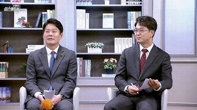 정광재(오른쪽) 국민의힘 대변인과 한민수 더불어민주당 대변인이 지난 25일 이데일리TV 신율의 이슈메이커에 출연했다. (사진=이데일리TV)