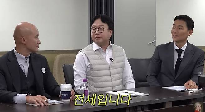 [서울=뉴시스] 윤성호(왼쪽부터), 박휘순, 김인석. (사진=유튜브 채널 '공부왕 찐천재') 2023.12.29. photo@newsis.com *재판매 및 DB 금지