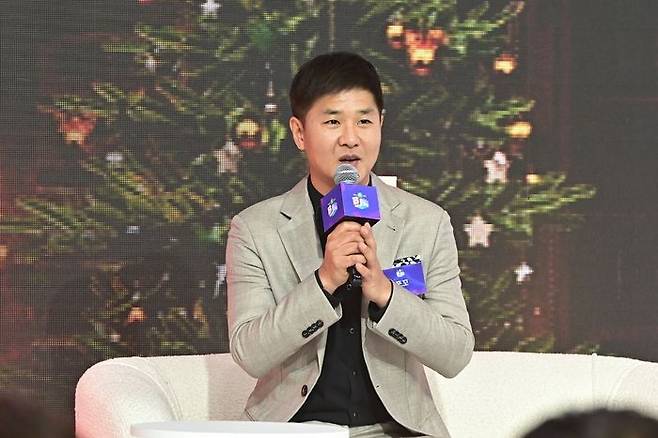 정찬용 아프리카TV 대표이사가 30일 오후 서울 송파구 잠실 비타 500 콜로세움에서 2024년 계획을 설명하고 있다.ⓒ아프리카TV