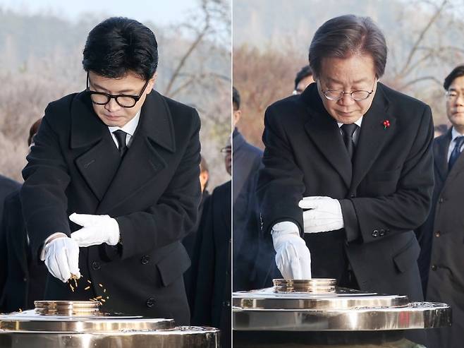 한동훈 국민의힘 비상대책위원장(왼쪽)과 이재명 더불어민주당 대표가 1일 오전 서울 동작구 국립서울현충원을 찾아 현충탑에 분향하고 있다. 2024.1.1/뉴스1 ⓒ News1 민경석 기자 /사진=뉴스1