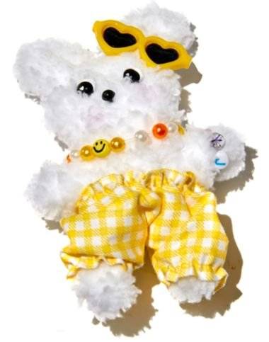 정아인 학생기자가 만든 모루 인형.