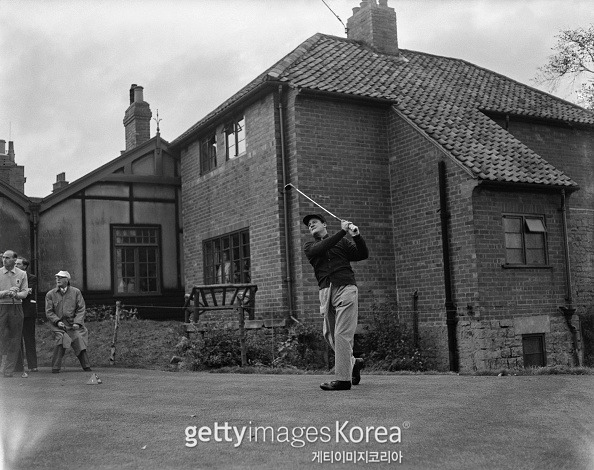 1957년 라이더컵에 출전했던 토미 볼트.    사진=게티이미지