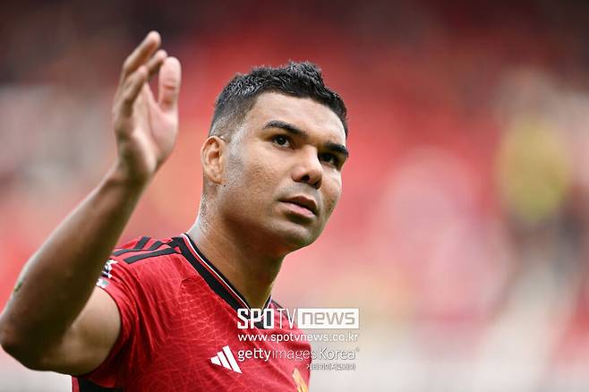 ▲ 맨체스터 유나이티드가 선수단 임금 삭감을 추진하며 카세미루를 방출 대상에 올릴 계획이다