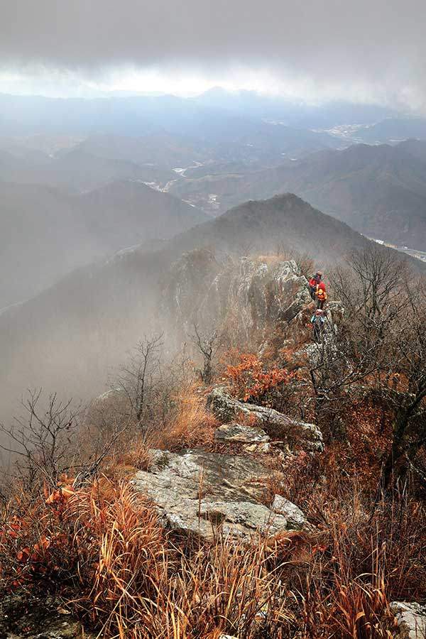 철난간이 설치되기 전인 2021년 칼바위 능선