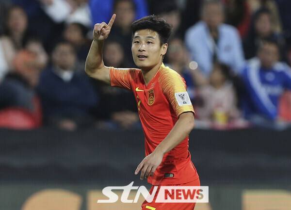 중국 대표팀 공격수 우 레이. 사진┃뉴시스/AP