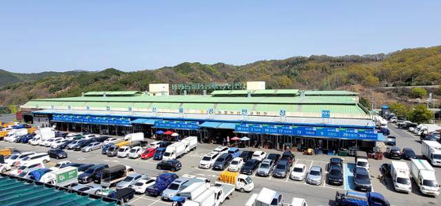 안동농협농산물공판장 전경