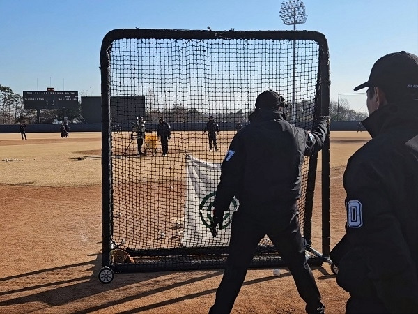 2024시즌부터 KBO리그에 로봇 심판 도입이 확정됐다. 사진=KBO 제공