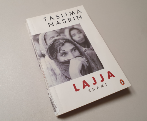 타슬리마 나스린의 소설 ‘LAJJA’의 모습. 세상이 좋아졌는지 아마존닷컴 클릭 몇 번으로 책이 도착했습니다. 신간은 구하기 어렵고 중고판입니다. [김유태 기자]