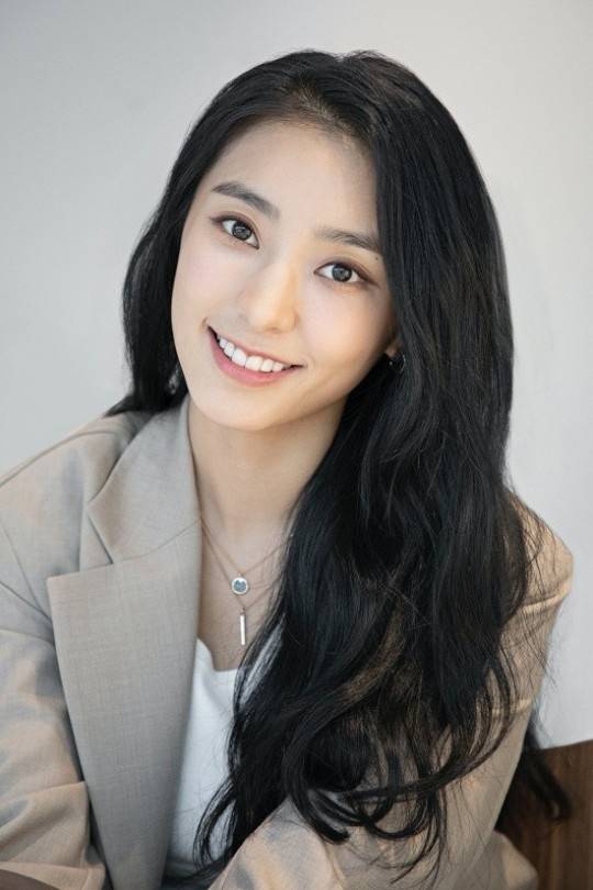 보라
