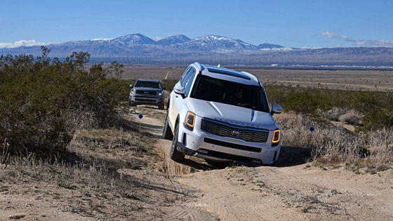 Hyundai Motor and Kia cars under performance tests at Hyundai's California Proving Grounds, California City. [HYUNDAI MOTOR]