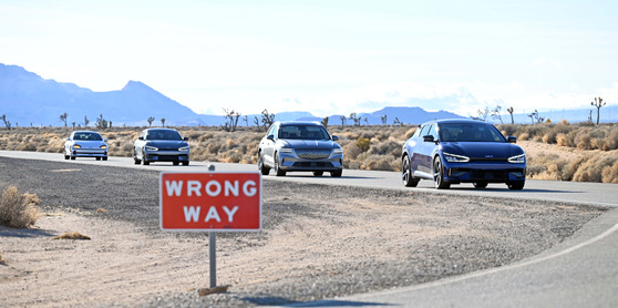 Hyundai Motor and Kia cars under performance tests at Hyundai's California Proving Grounds, California City. [HYUNDAI MOTOR]