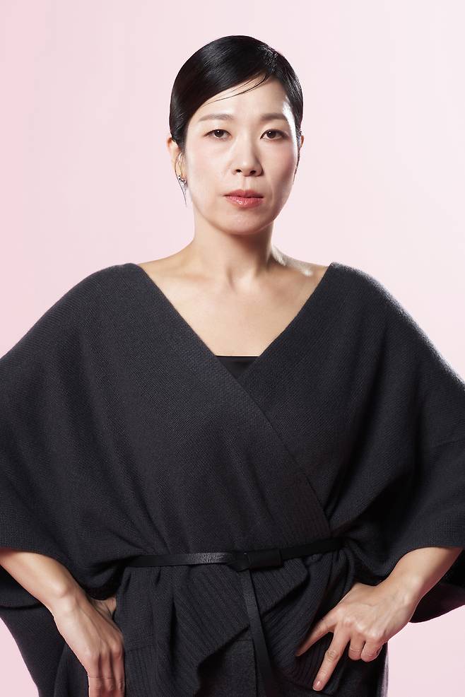 염혜란 / 쇼박스