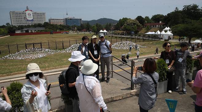 [단독] 8개월새 17만명 찾은 용산공원 … 토지정화는 과제