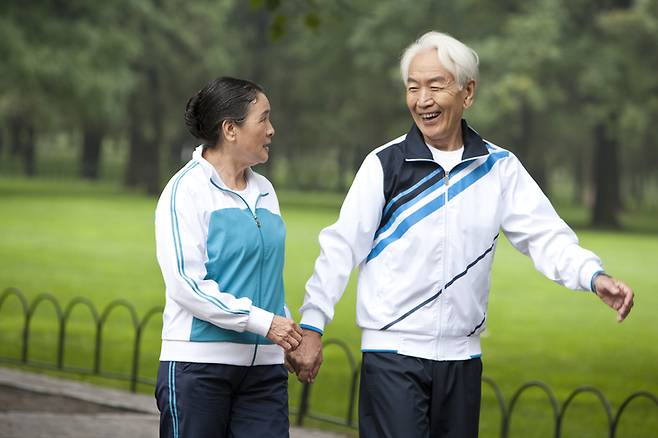 배우자와 함께 운동하면 혼자 운동할 때보다 신체 활동 수준이 낮아지는 것으로 나타났다. [사진=게티이미지뱅크]