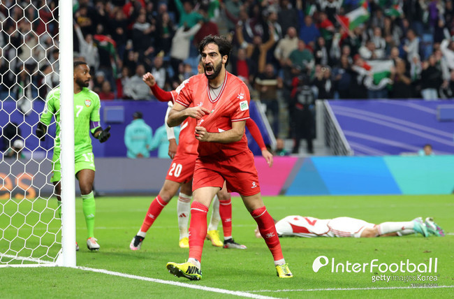 [사진=게티이미지] 벤투 감독이 이끄는 UAE(피파랭킹 64위)가 카타르 아시안컵 C조 2차전에서 팔레스타인(피파랭킹 99위)과 1-1로 무승부를 거뒀다.