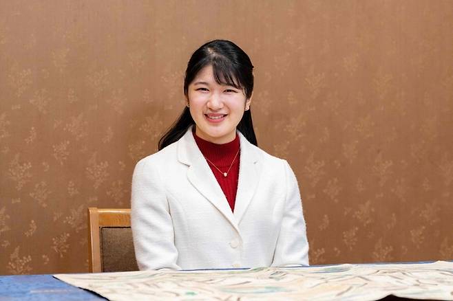 지난해 11월 22번째 생일을 앞두고 기자간담회를 하고 있는 아이코 공주 [연합뉴스]