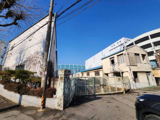 부천시 오정구 내동 222-13번지 일원에 추진 중인 내동 데이터센터 건립 예정지. 아직 기존 건물이 그대로 있어 공사는 진행되지 않고 있다. 김종구기자