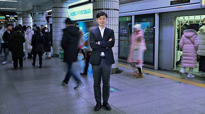 임국현 서울시 도시철도업무 총괄팀장이 23일 서울 중구 지하철 1호선 시청역에서 헤럴드경제와 인터뷰를 하고 있다. 임세준 기자
