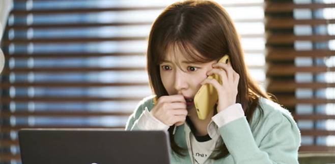 '그랜드 샤이닝 호텔' 스틸컷. /사진 제공=tvN