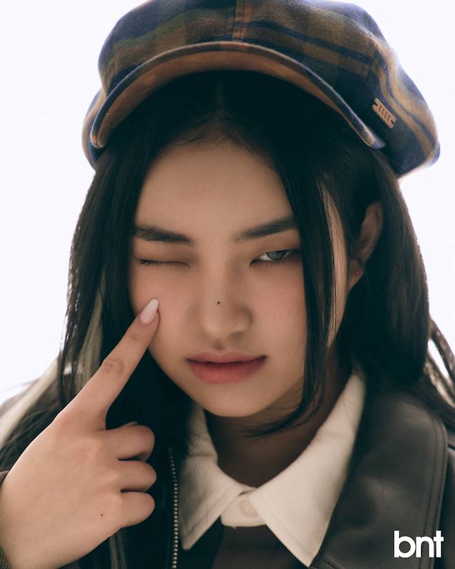 재킷은 파이어레이디퍼, 모자는 캡텐 제품.