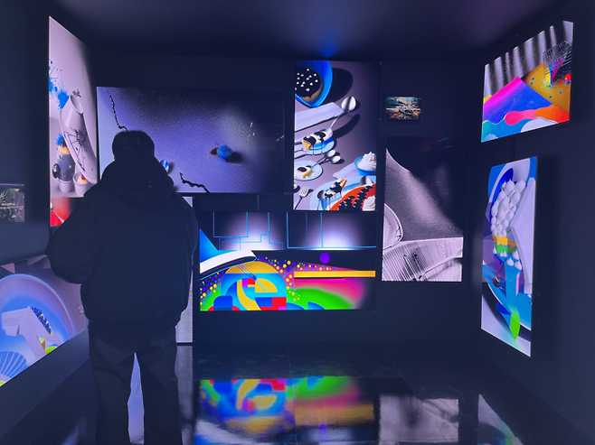 조영각 작가의 ‘속담 모음집’. [사진=안서진 기자]