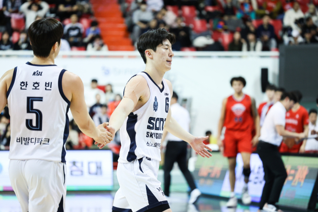 울산 현대모비스가 고양 소노를 꺾고 2연승을 달렸다./KBL