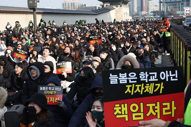 이날 집회에는 주최쪽 추산 2500명의 초등교사가 참석했다. 강창광 선임기자