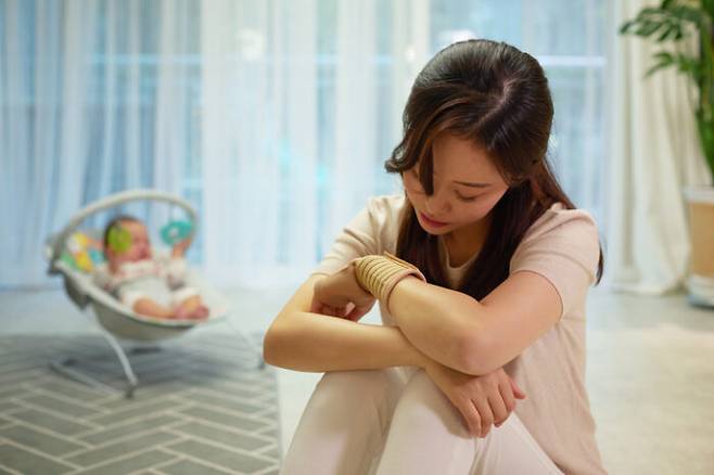 국내 출산 여성 6명 중 1명은 산후우울증을 겪었다는 연구 결과가 나왔다. [사진=게티이미지뱅크]