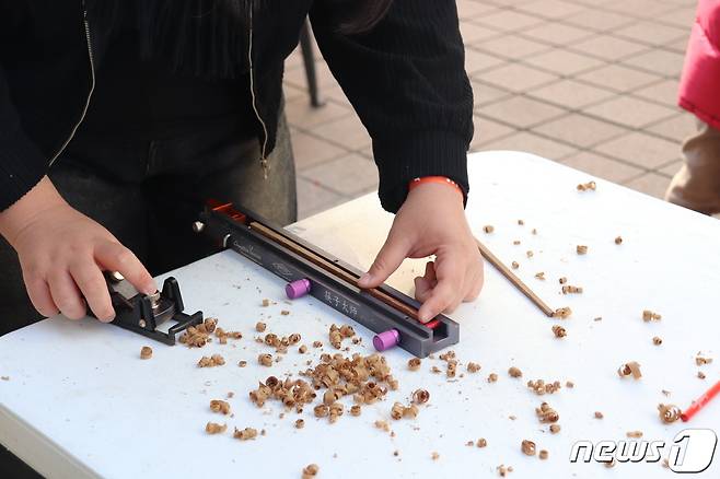 전북 익산시는 원광대 대학로에 위치한 문화예술공간 '오늘'에서 팝업 매장 '리;필(Re;必)'을 31일부터 연다.(익산시 제공)2024.1.30./뉴스1