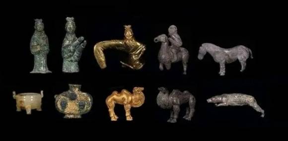 중국 산시성(省) 진시황릉 1호 갱에서 발굴된 유물들. 사진= 중국진시황릉유적지박물관